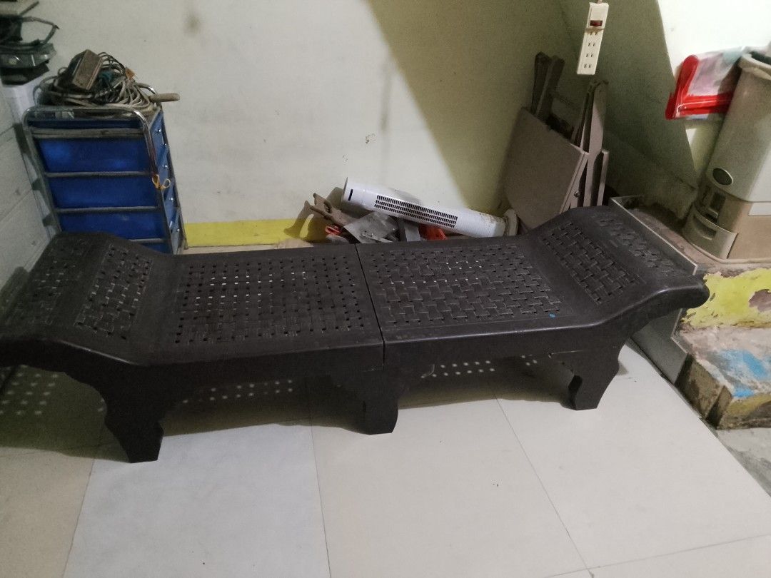 Dark Brown Woven Pattern Plastic Bench (Category: Chairs) located in Malabon City. Submitted by marierp70 (Listing ID 1470404895, Image 2). Description: Dark brown plastic bench with a woven top and sturdy black legs. Great for indoor or outdoor use, seats multiple people, and is easy to clean.RFS... di na ggmitin.... still in good condition linisin lng.