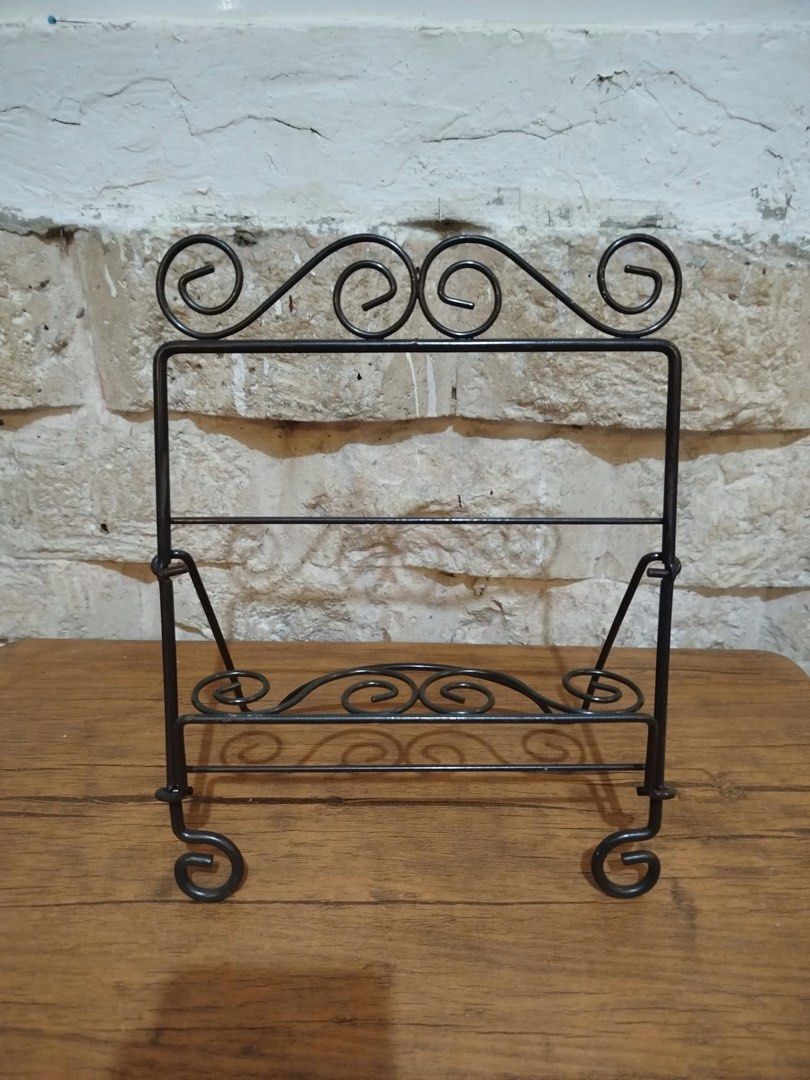 dark brown wrought iron display stand (Category: Everything Else Others) located in San Fernando. Submitted by japansurpluselyu (Listing ID 1470405484, Image 1). Description: .