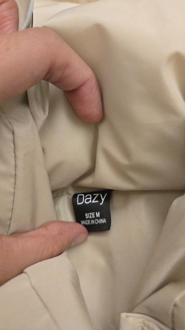 Dazy Beige Puffer Vest Size M (Category: Coats, Jackets and Outerwear) located in Manila. Submitted by meicuya (Listing ID 1470474950, Image 3). Description: brand new and unused RFS: duplicate order.