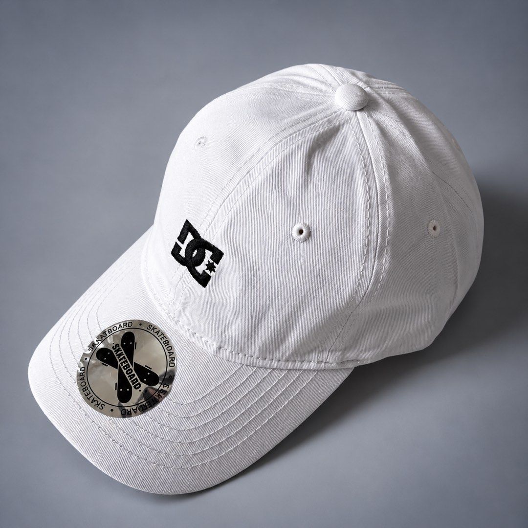 DC SKATEBOARD BUCKLE HAT (Category: Caps & Hats) located in Taguig. Submitted by clarrk95 (Listing ID 1470421216, Image 1). Description: DC Skateboard Buckle Cap PRICE: ₱150 ONLY! FLAWS: minor dirt | stain Stocked in closet ✅ brandnew ✅ add shipping fee ✅ ignoring LP inquiry Shipping: Lalamove | J&T | LBC Location: Taguig📍 Payment: Gcash | Bank | Cash FB: THRFT IG: thrft_25 DM for more detailed pics.📩.