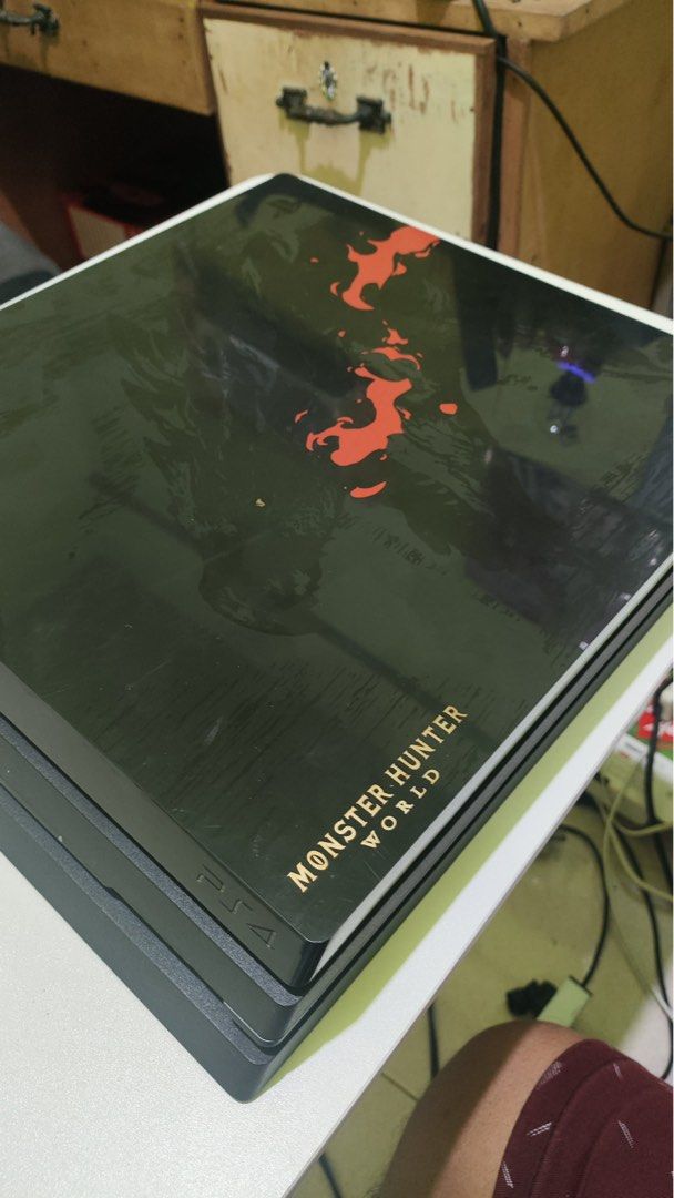 Defective PS4 Pro Monster Hunter Rathalos Edition CIB (Category: PlayStation) located in Manila. Submitted by mary_evangeline (Listing ID 1470365789, Image 3). Description: Defective PS4 Pro Monster Hunter Rathalos Edition CIB Inclusions - Box - 2 pristine DS4 Rathalos Edition - Patapon game disc - Power cable - 1TB 2.5” SSD Price negotiable Selling as-is Defect: Sumabog yung capacitor (see pictures) For collectors/technicians Pwede meetup around