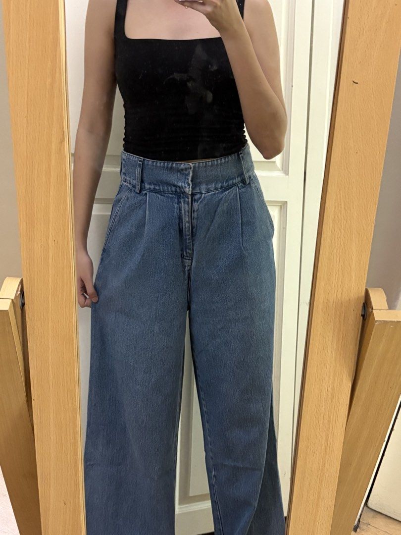 denim wideleg pants (Category: Jeans) located in Balanga. Submitted by shopflora (Listing ID 1470530557, Image 2). Description: waist: 29 length: 40 high quality fabric!.