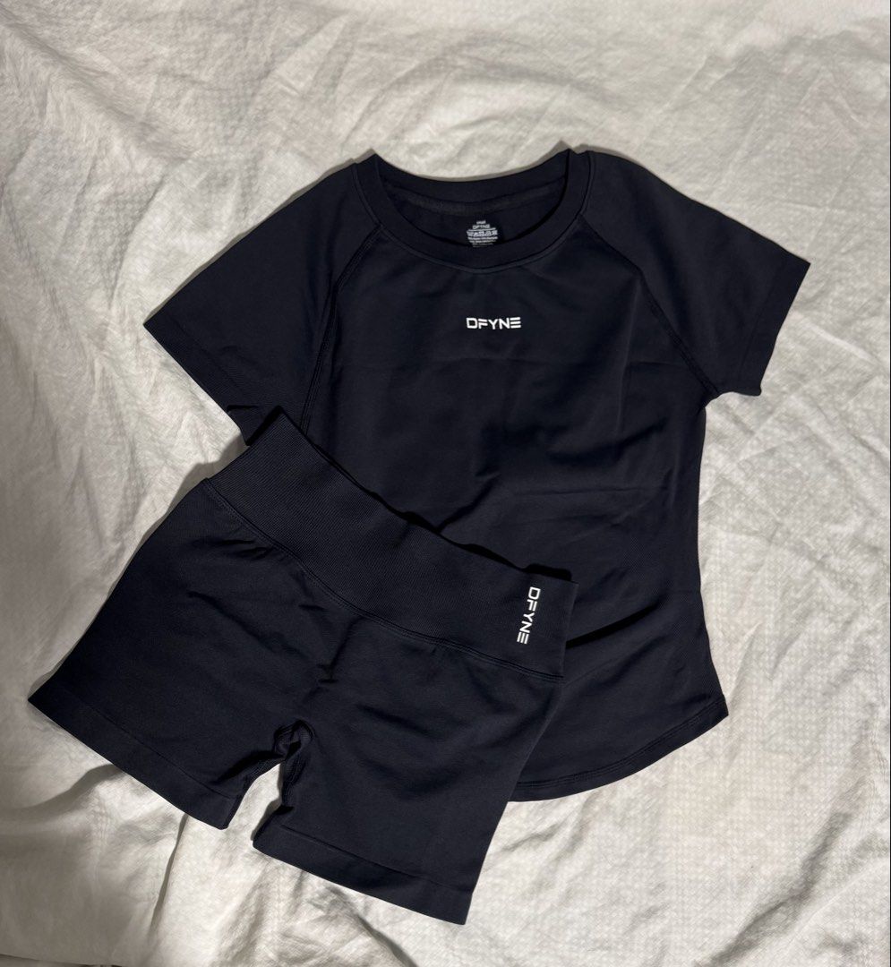 DFYNE Black Impact Shirt and Shorts Set (Category: Activewear) located in Manila. Submitted by glossywife (Listing ID 1470487363, Image 1). Description: Both size small Tried on only, never worn out Mop: bank transfer Mod: grabexpress / lalamove / j&t.
