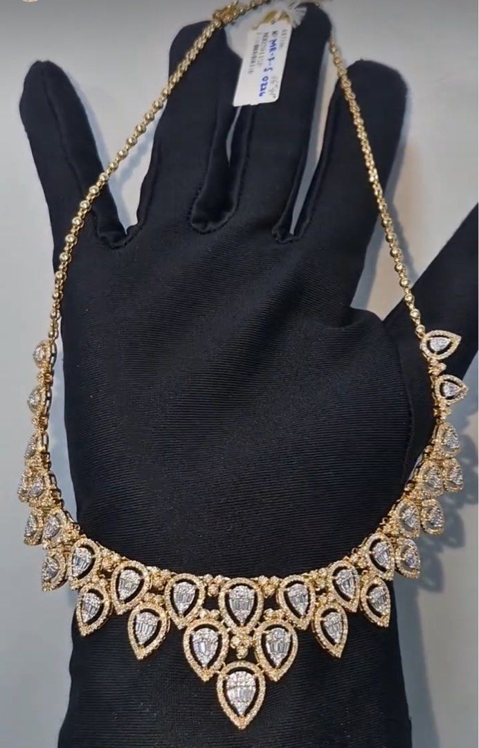 Diamond Necklace MR-FS0226 (Category: Necklaces) located in Manila. Submitted by bagislifeshop (Listing ID 1470400986, Image 1). Description: .