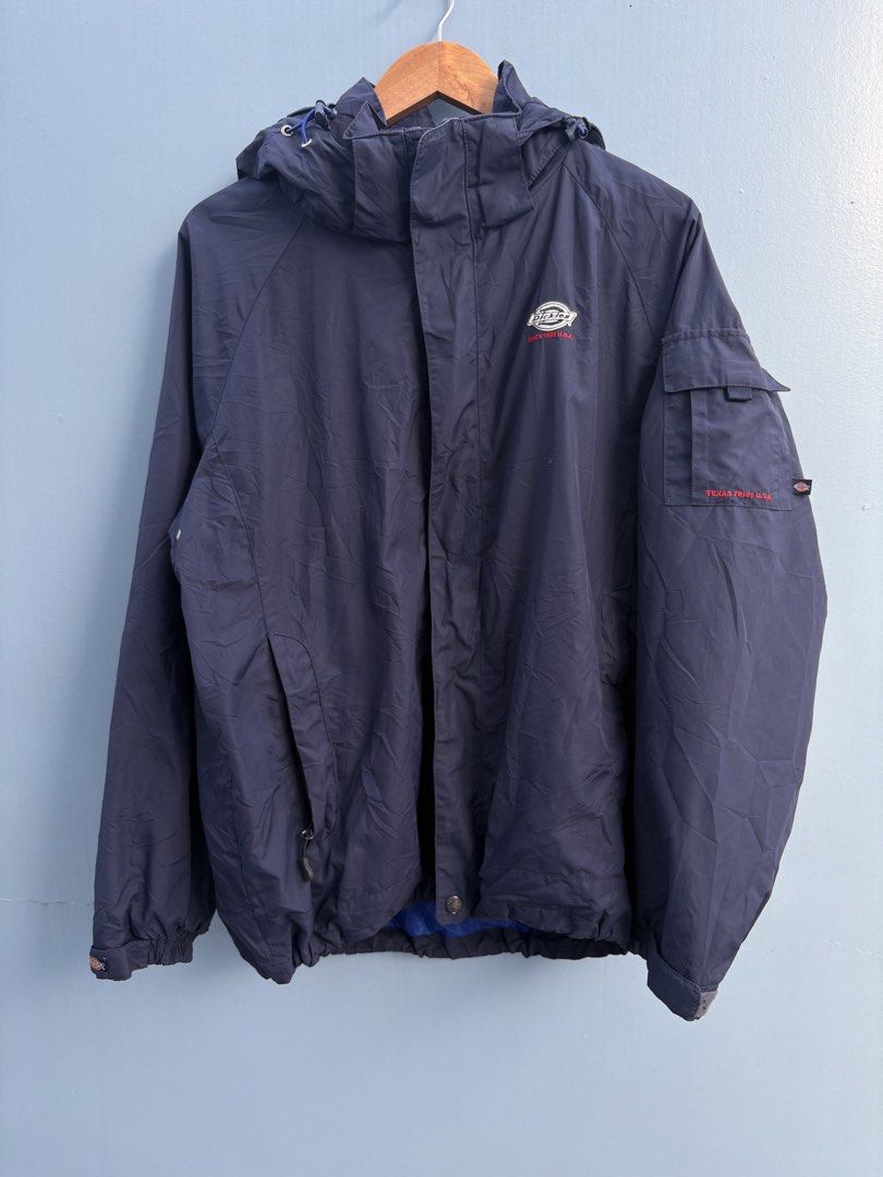 Dickies ECWCS Hooded Gorpcore Shell Jacket (Category: Coats, Jackets and Outerwear) located in General Santos City (Dadiangas). Submitted by a.rt.eyes (Listing ID 1470465785, Image 1). Description: Dickies ECWCS Hooded Gorpcore Shell Jacket Packable and Removable hood Water repellent jacket Size large on tag Dimension width 25 length 28 length 29 Excellent condition with no issues Color rate 10/10 Original Located in General Santos City, Mindanao