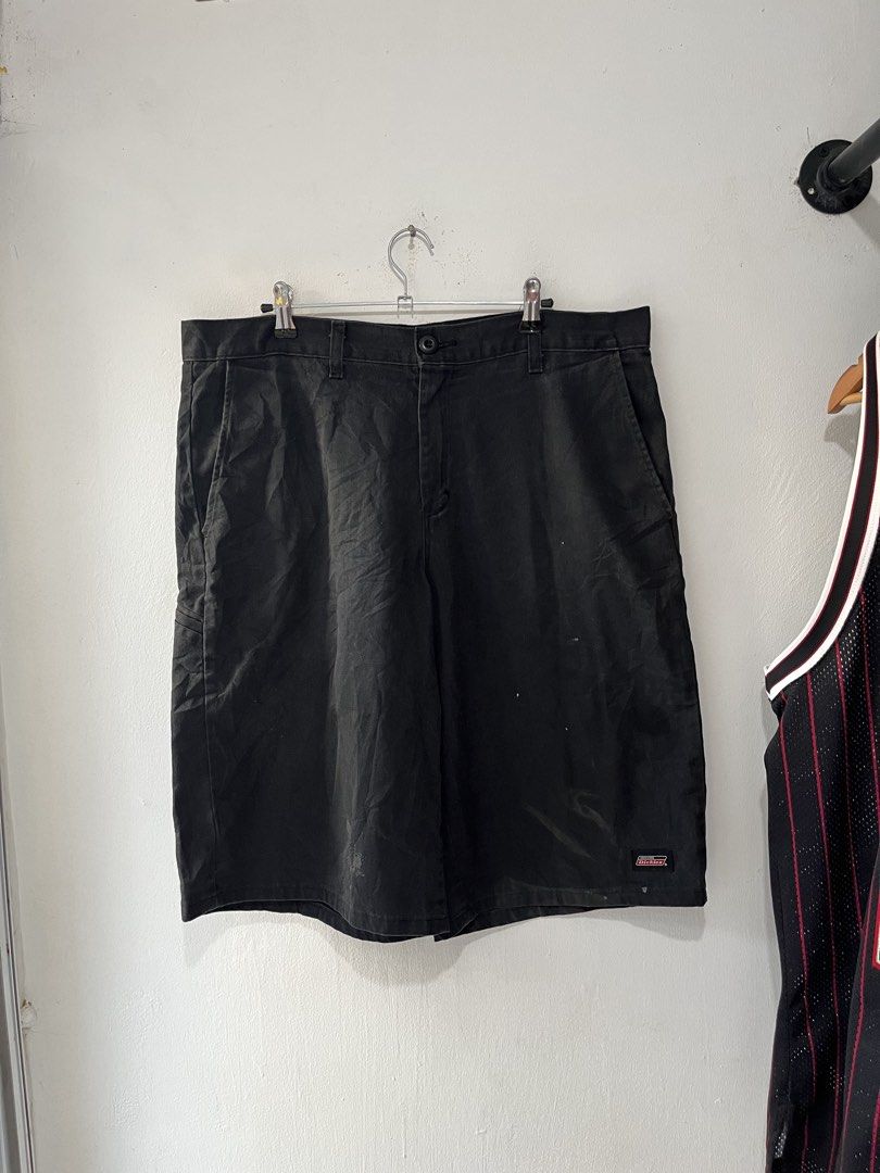 Dickies genuine dpatch (Category: Shorts) located in Santa Rosa. Submitted by jhongilber04420 (Listing ID 1470502784, Image 3). Description: Dickies genuine Dpatch black short 36w 23L 13ol Good condi 9/10 color rate Paints stains see photo 500 shipped.