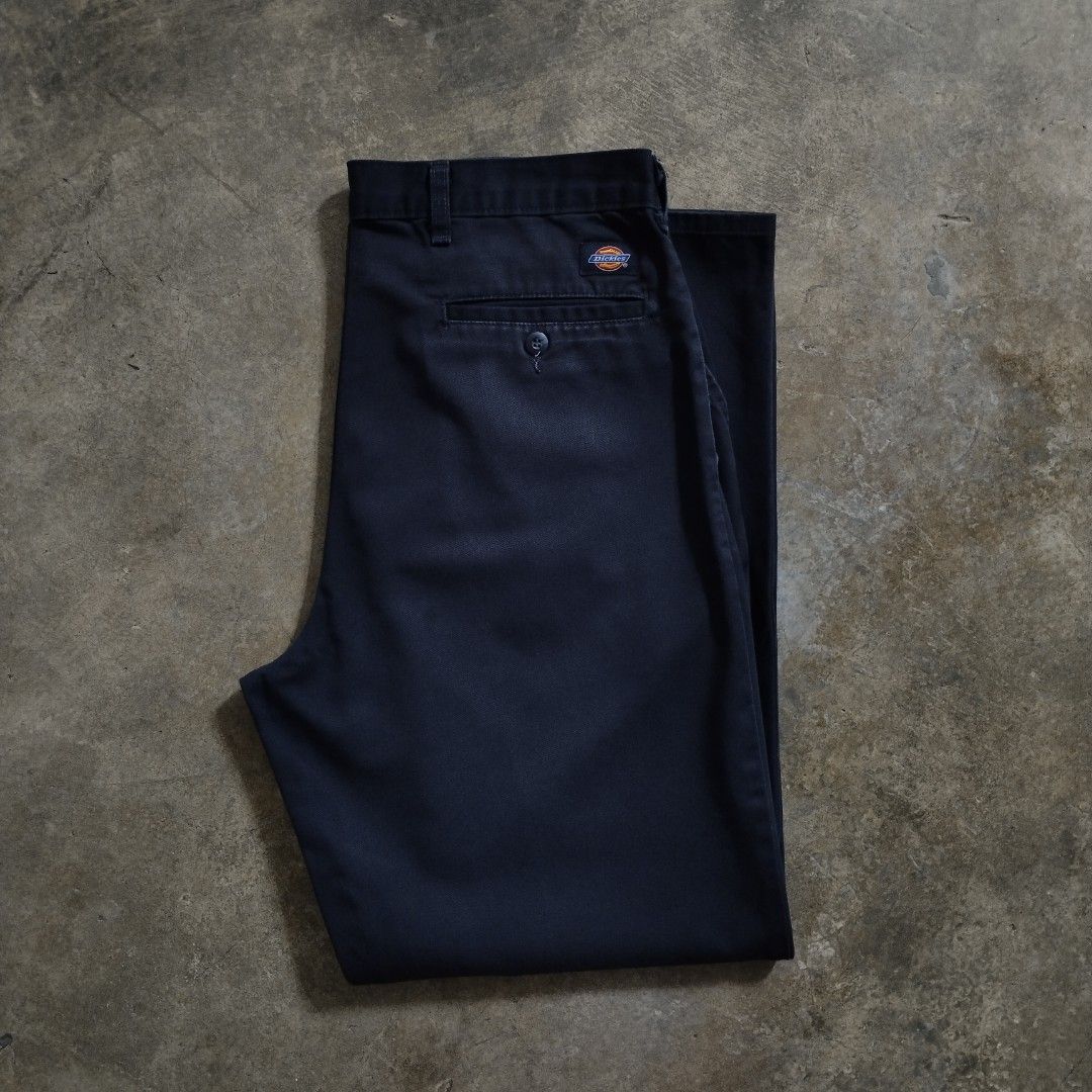 dickies navy pleated work pants (Category: Trousers) located in Bulacan. Submitted by hustleoverluckphv2 (Listing ID 1470497839, Image 3). Description: dickies navy pleated work pants 34 x 32 on tag Measurements Waist - 34" Length - 42" Hem - 8.5" Thigh - 14" Inseam - 30" Claim - 699.