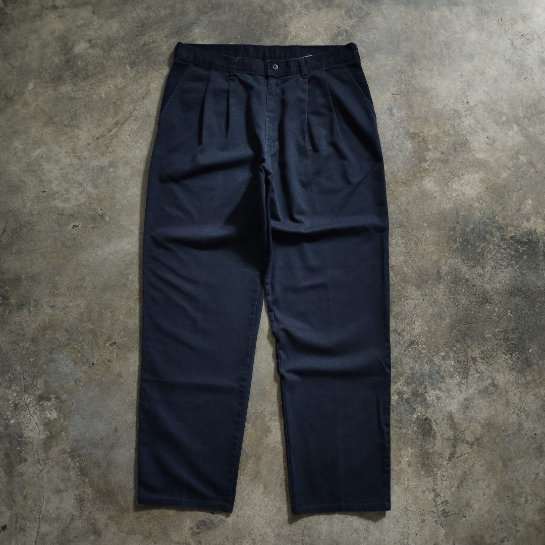 dickies navy pleated work pants (Category: Trousers) located in Bulacan. Submitted by hustleoverluckphv2 (Listing ID 1470497839, Image 2). Description: dickies navy pleated work pants 34 x 32 on tag Measurements Waist - 34" Length - 42" Hem - 8.5" Thigh - 14" Inseam - 30" Claim - 699.