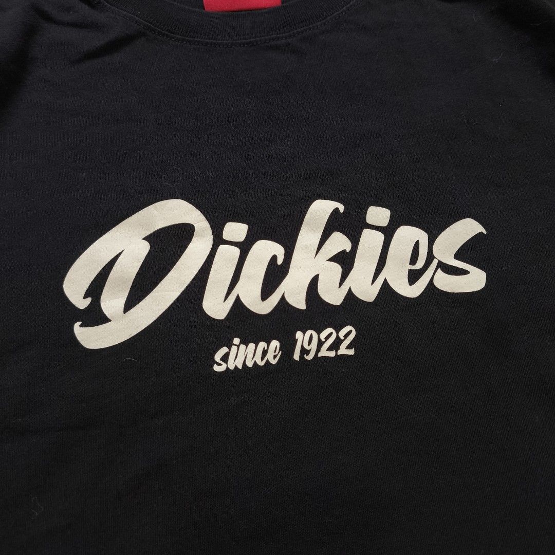 Dickies Script Logo Shirt (Category: Tshirts & Polo Shirts ) located in Manila. Submitted by shykes_26 (Listing ID 1470486504, Image 3). Description: Dimensions Width - 26 Length - 28.5 Size on tag - L Issues - None.