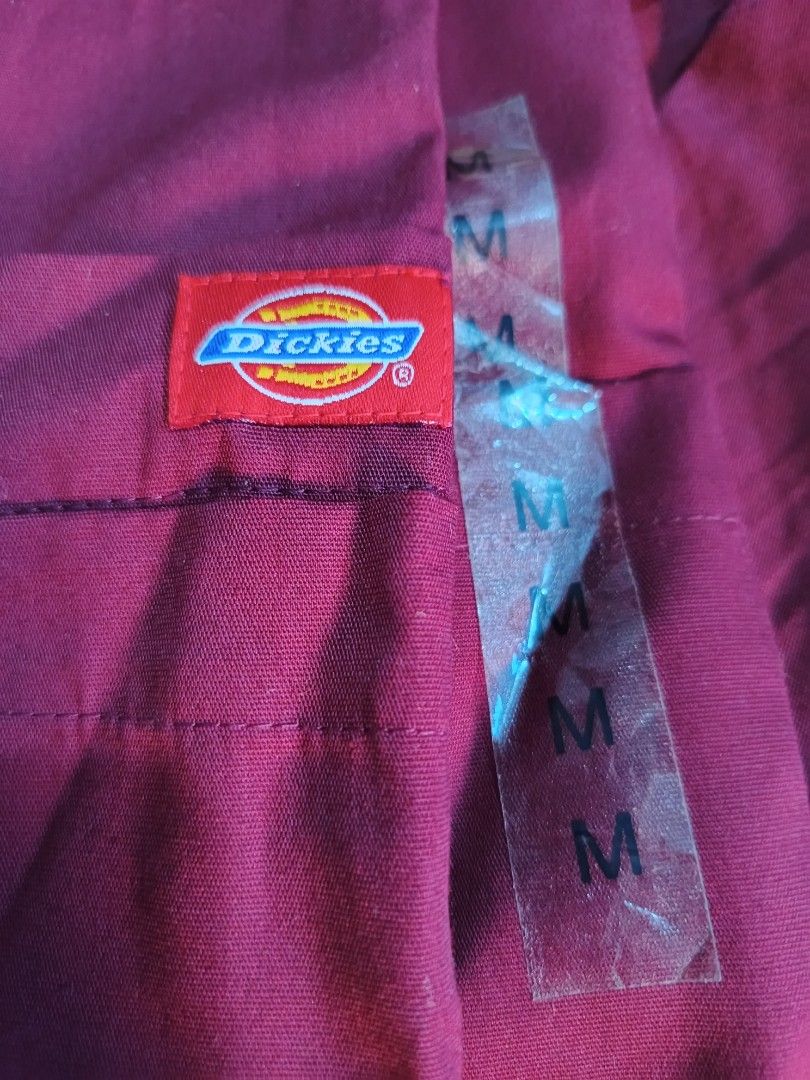 Dickies scrub pants burgundy/wine red (Category: Chinos) located in Rizal. Submitted by vanessa_finds_ (Listing ID 1470422405, Image 2). Description: waist 27-34 length 40.5" hem 8.25".