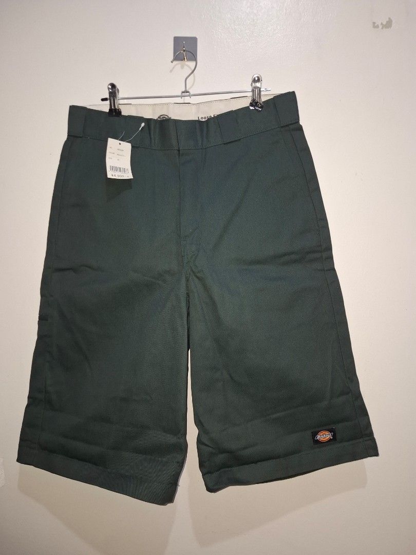 Dickies size 30 crispy (Category: Shorts) located in Tarlac. Submitted by christopher.24 (Listing ID 1470397230, Image 1). Description: brandnew legit.