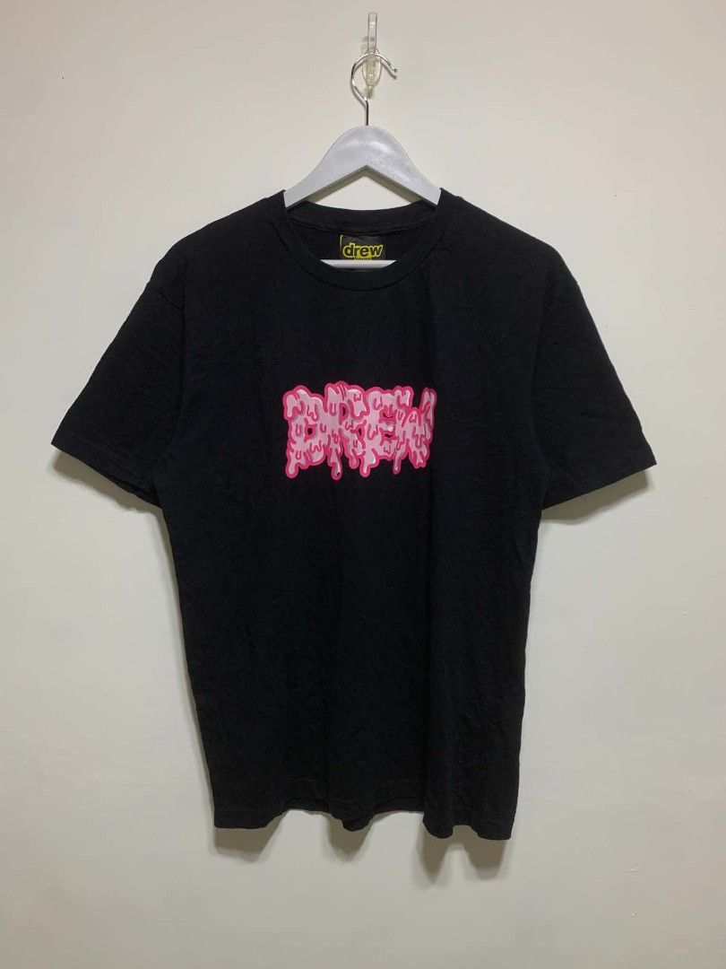 DIMES : LENGTH 21 WIDTH 27 (Category: Tshirts & Polo Shirts ) located in Compostela. Submitted by ghettoofrind (Listing ID 1470385376, Image 1). Description: .