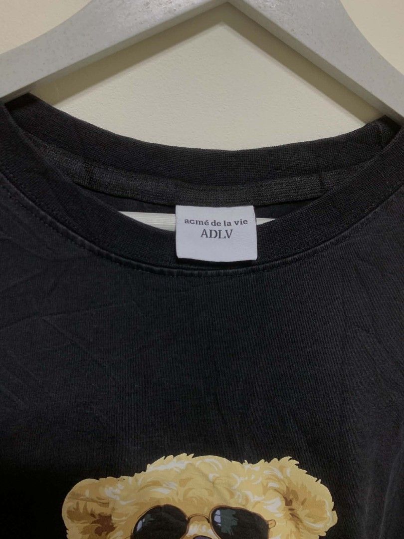 Dimes: LENGTH - 23 WIDTH - 29 (Category: Tshirts & Polo Shirts ) located in Compostela. Submitted by ghettoofrind (Listing ID 1470384476, Image 3). Description: .