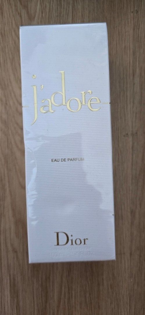 Dior J'adore Eau de Parfum 100ml (Category: Fragrance & Deodorants) located in Manila. Submitted by vi_ka (Listing ID 1470521244, Image 1). Description: Brand new and sealed Christian Dior J'adore EDP 100ml. 100% authentic with original CD gold seal and batch code. Made in France. Perfect for gifts or personal use not tester.