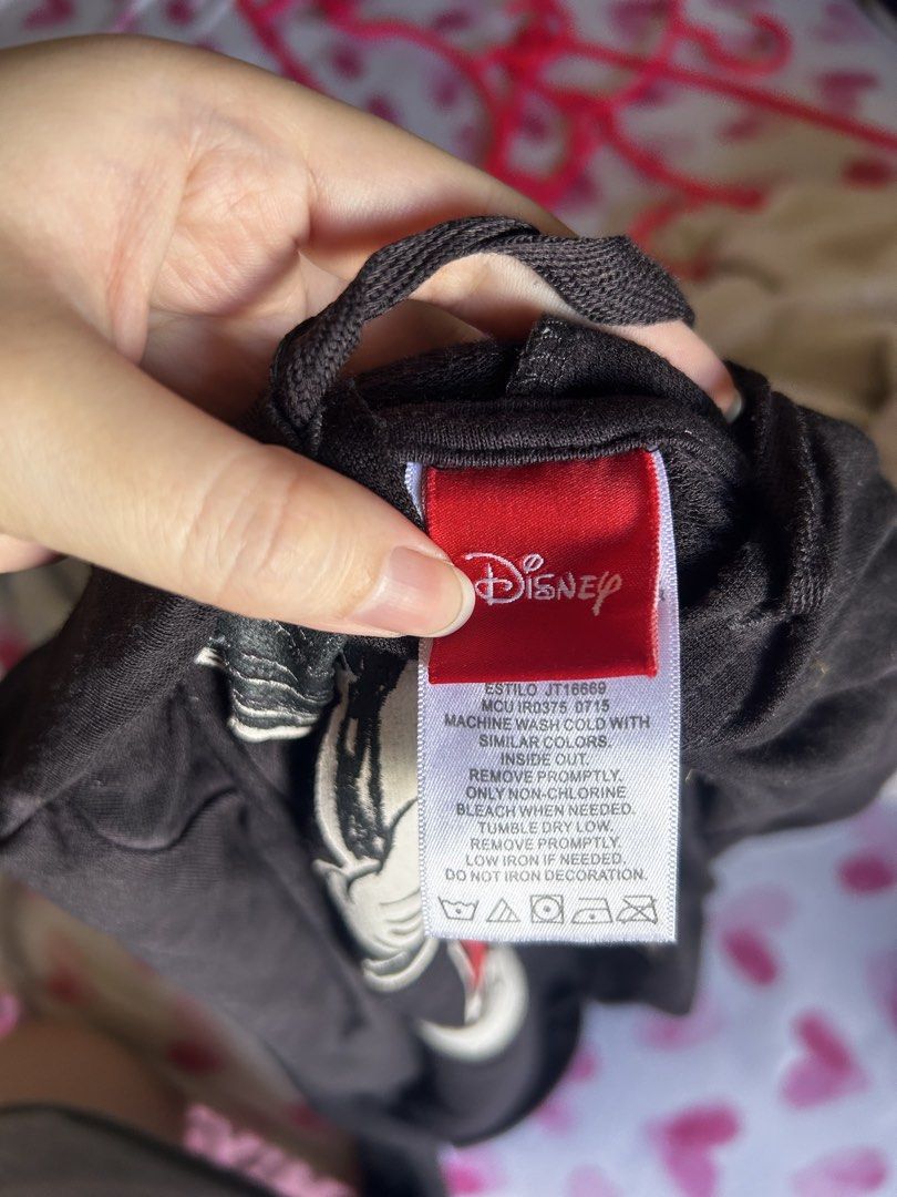 DISNEY Mickey Mouse sheer hoodie (Category: Longsleeves) located in Cainta. Submitted by ziellune (Listing ID 1470397680, Image 3). Description: Medium Worn once Has pockets infront.