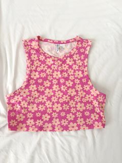 (Category: ) located in . Submitted by thriftedfinds_ (Listing ID 1470362413, Image 1). Description: .