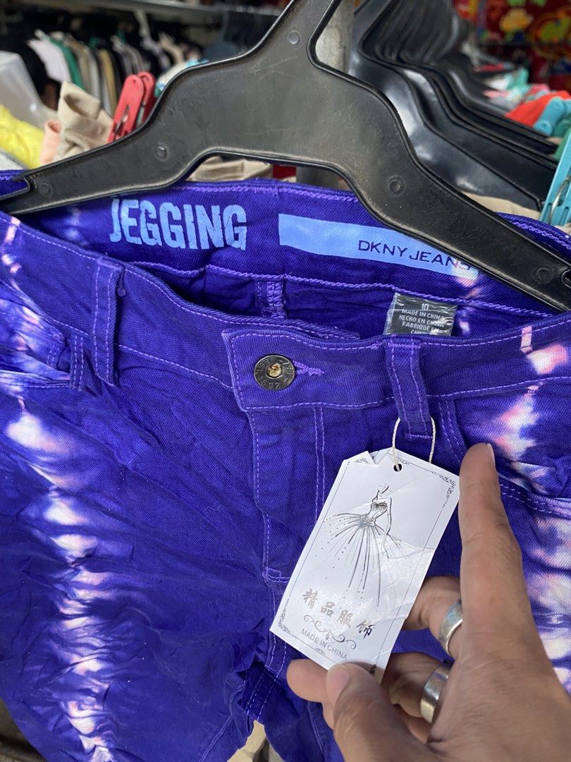 DKNY (Category: Jeans) located in Manila. Submitted by freshfindresale (Listing ID 1470374986, Image 3). Description: Size: 10 on tag Like new No flaws Stretch.