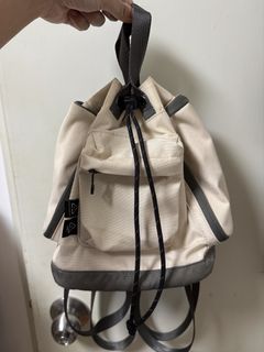 （分類：）位於 。 由 ts33333 提交（商品編號 1470475951，圖片 1）。簡介： 。