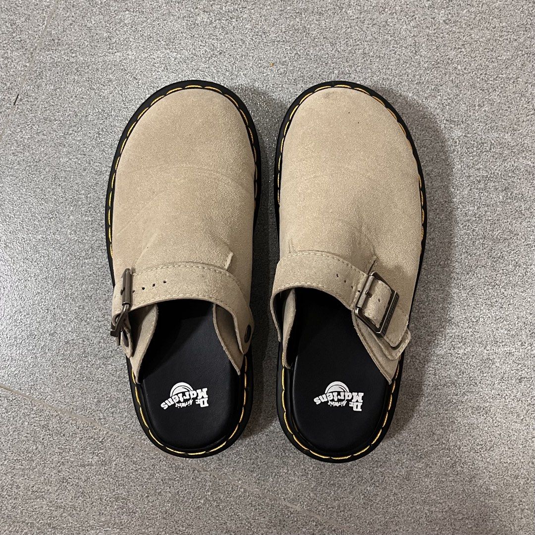 Dr. Martens Beige Suede Clogs Mules Sandals Platform (Category: Flats & Sandals) located in San Jacinto. Submitted by happyneko_dragon (Listing ID 1470482823, Image 2). Description: -Used twice only -Dupe only -unisex. Fits 24 cm foot size -Can fit US 7-US 8 (women) -Price negotiable. Just pm your offer.