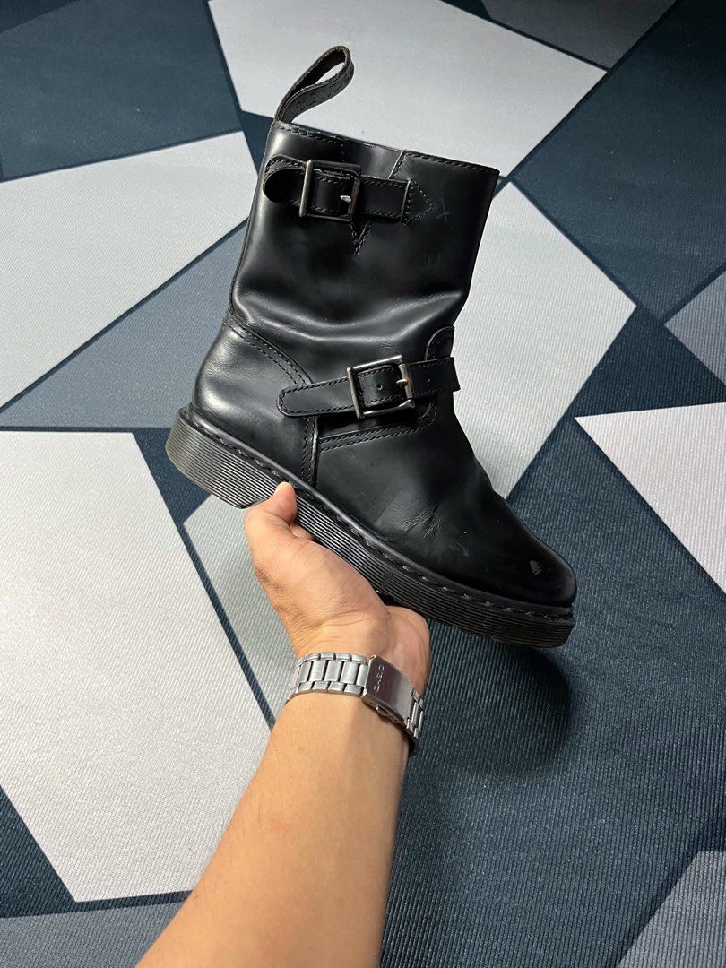 Dr Martens Biker Ankle Boots (Category: Boots) located in Butuan. Submitted by jacobfrost (Listing ID 1470460137, Image 1). Description: 37 eur Excellent condition sign of usage / scratches.