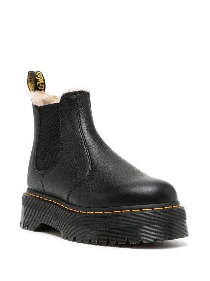 Dr. Martens Chelsea Platform Boots (Category: Boots) located in Marikina City. Submitted by teoswoodcraft (Listing ID 1470393038, Image 1). Description: Never worn.