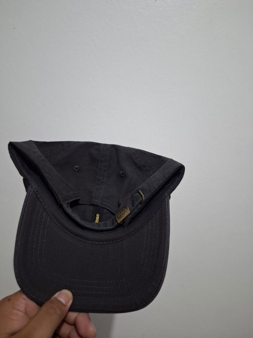 Drew cap (Category: Caps & Hats) located in Tarlac. Submitted by christopher.24 (Listing ID 1470396590, Image 3). Description: good as new.