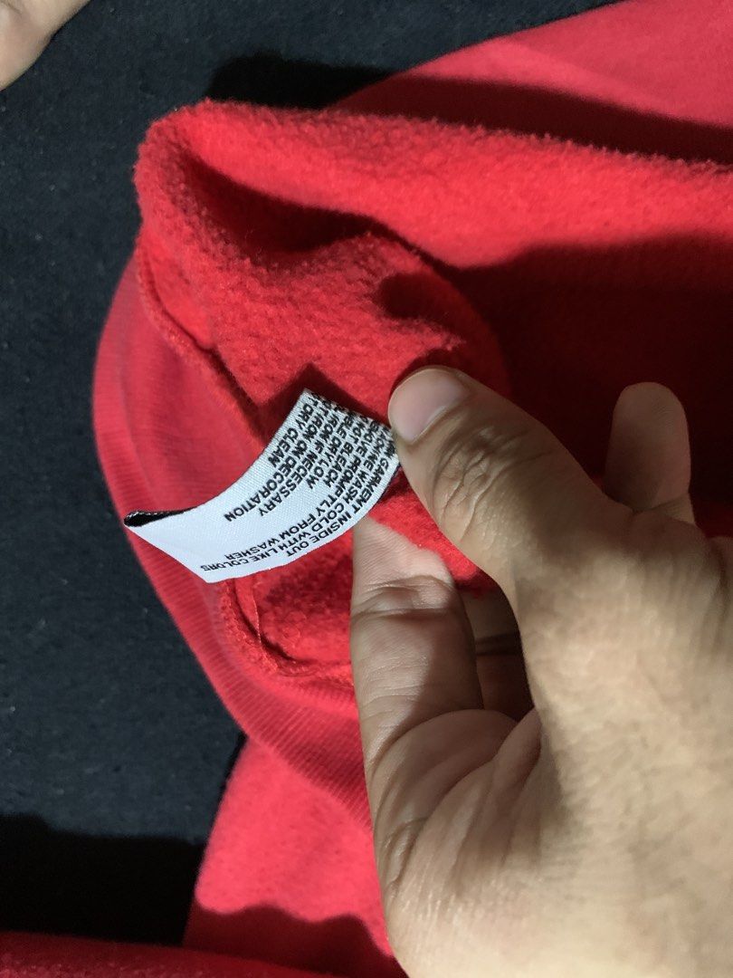 Ecko Unltd Red Zip-Up Hoodie (Category: Coats, Jackets and Outerwear) located in Cagayan de Oro. Submitted by chabermz (Listing ID 1470533464, Image 3). Description: - Brand: Ecko Unltd. - Color: Bright Red - Size: Small - Design: Large chest graphic with rhino logo and '1993' - Material: Cotton-polyester blend with soft fleece lining - Features: Attached hood with drawstrings, front pockets, ribbed cuffs, and hem - Issue cant lock the zipper Dim