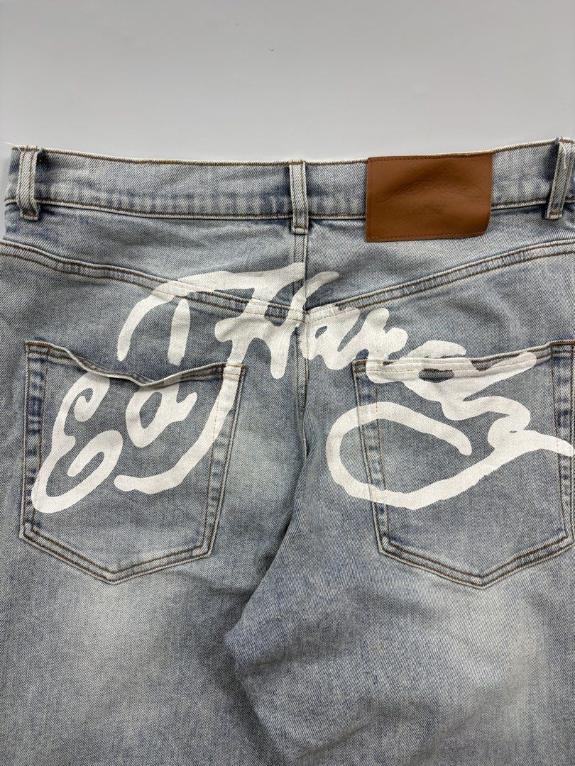 Ed Hardy Jeans (Category: Jeans) located in Angeles City. Submitted by driptee_ph22 (Listing ID 1470440408, Image 3). Description: WTS! Ed Hardy Jeans Waist:32 Length:41 Hem:6.5 ₱1480📩.