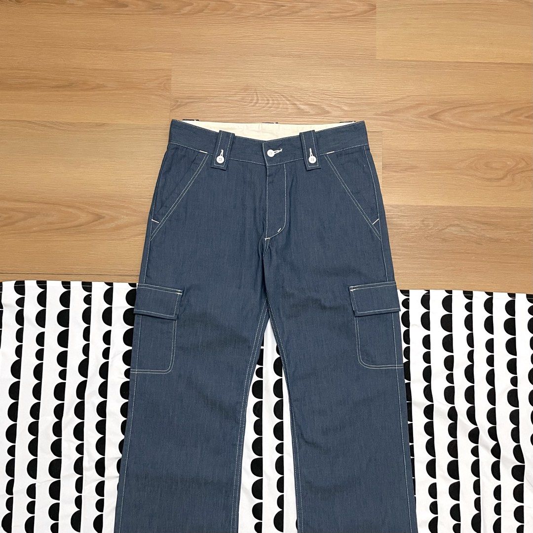 Edwin Flare Military Pants (Category: Trousers) located in Selinsing. Submitted by flyr.bundle (Listing ID 1470528362, Image 1). Description: Waist: 29-30 Length: 42 inch Colour: Denim Material Cotton Condition baik Exclude Postage SM +rm8 S/S +rm16.