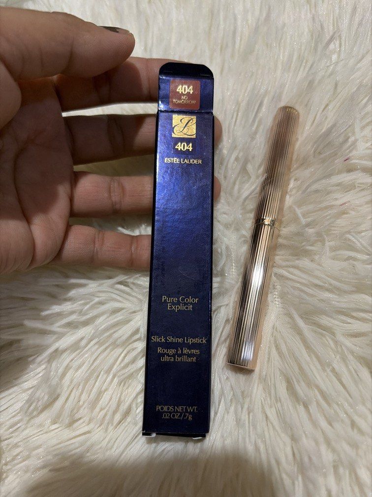 EL 404 NO TOMORROW SLEEK SHINE LIPSTICK (Category: Makeup) located in Pugo. Submitted by caztraine (Listing ID 1470360575, Image 1). Description: More than 3pcs purchase gets free shipping fee. Price is negotiable.