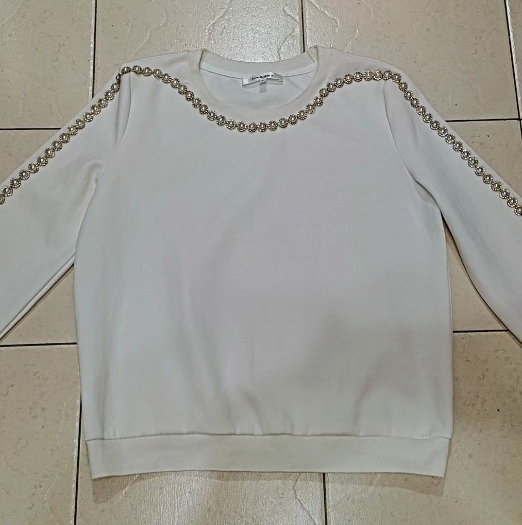 Elegant LesBabies Gemstone Studded Top (Category: Longsleeves) located in Quezon City. Submitted by chph1st (Listing ID 1470455731, Image 3). Description: .