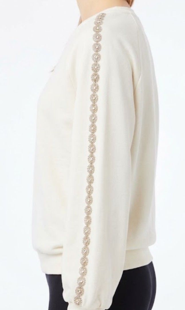Elegant LesBabies Gemstone Studded Top (Category: Longsleeves) located in Quezon City. Submitted by chph1st (Listing ID 1470455731, Image 2). Description: .