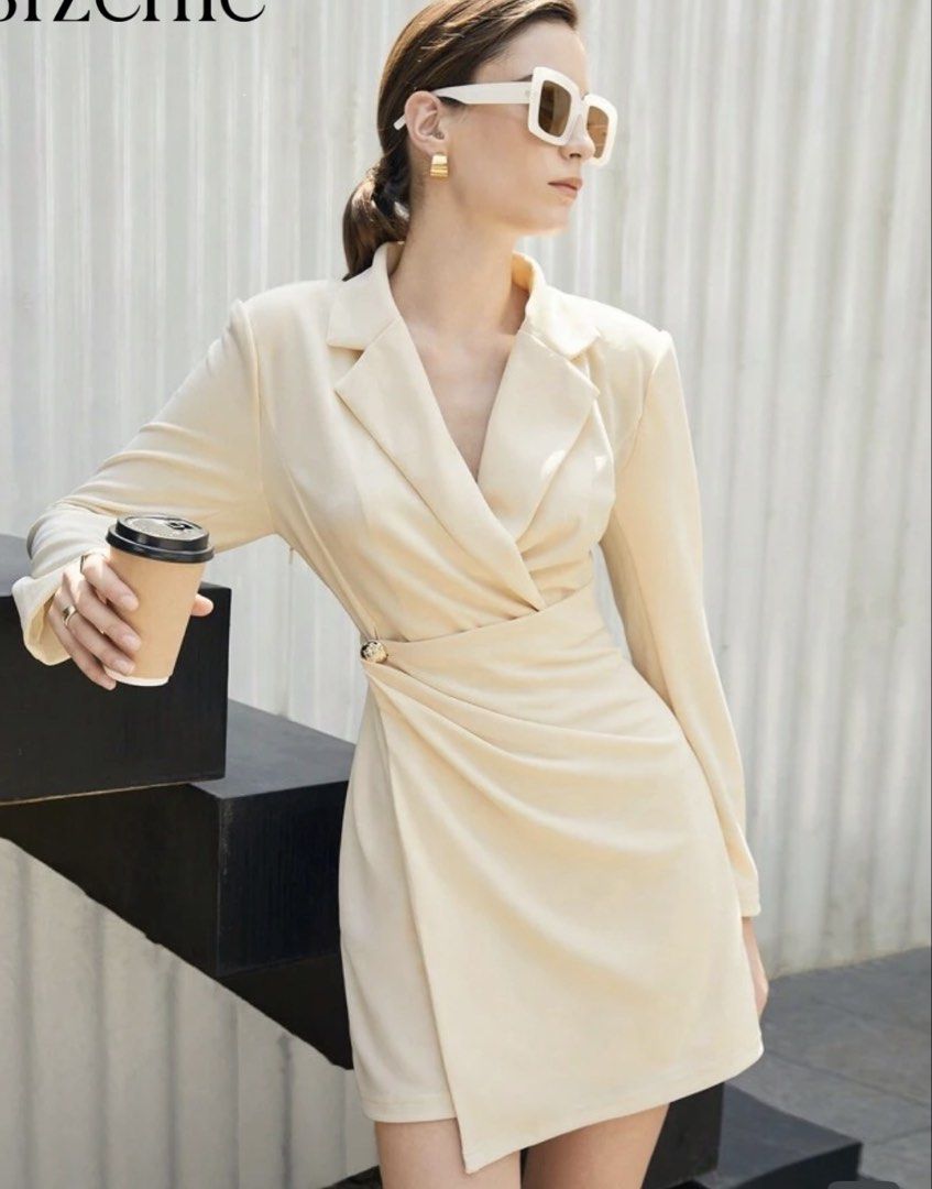 Elegant wrap hem dress (Category: Dresses) located in Muntinlupa City. Submitted by imdonn (Listing ID 1470407886, Image 1). Description: Too big for me Xs but fit to Small to Medium.