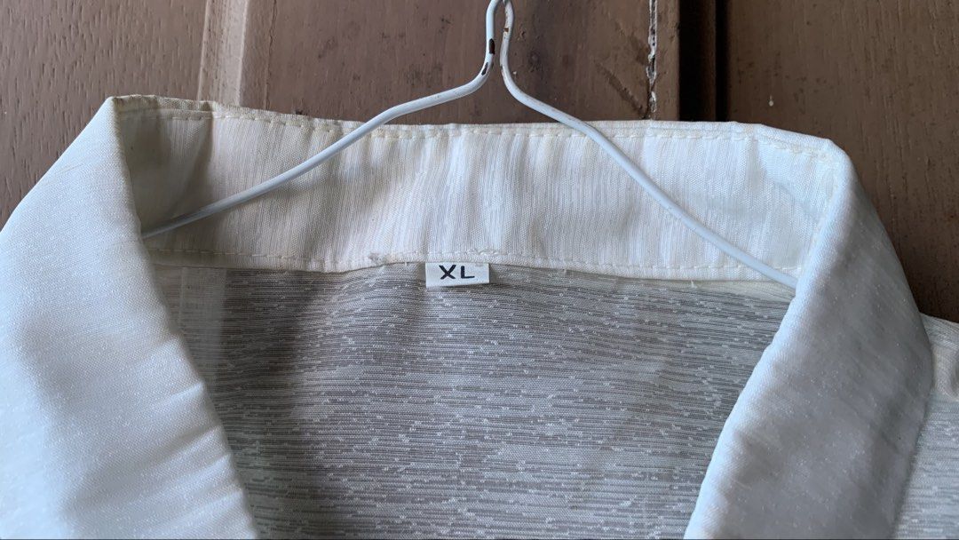embroidered barong | xl (Category: Coats, Jackets and Outerwear) located in General Trias. Submitted by buttercup.ad (Listing ID 1470363836, Image 3). Description: nakatago lang sa bahay for quite some time, so need muna labhan and plantsahin before gamitin 🫶🏻 size: xl 📍gentri, cavite delivery via lalamove or j&t.