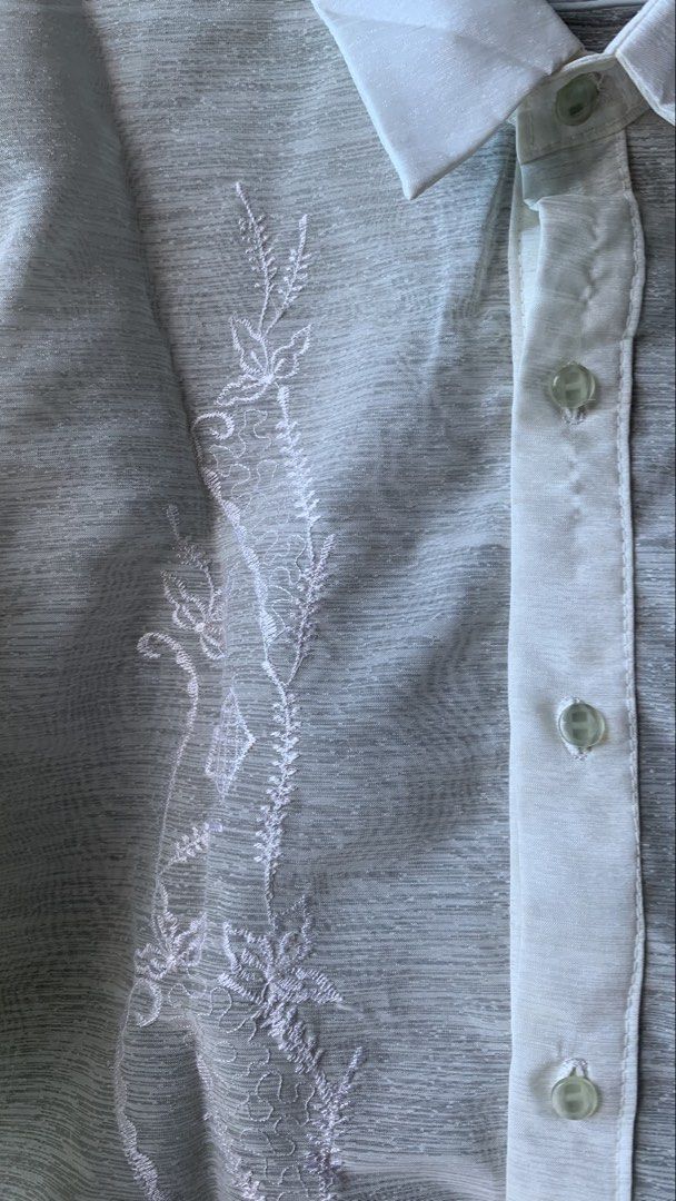 embroidered barong | xl (Category: Coats, Jackets and Outerwear) located in General Trias. Submitted by buttercup.ad (Listing ID 1470363836, Image 2). Description: nakatago lang sa bahay for quite some time, so need muna labhan and plantsahin before gamitin 🫶🏻 size: xl 📍gentri, cavite delivery via lalamove or j&t.