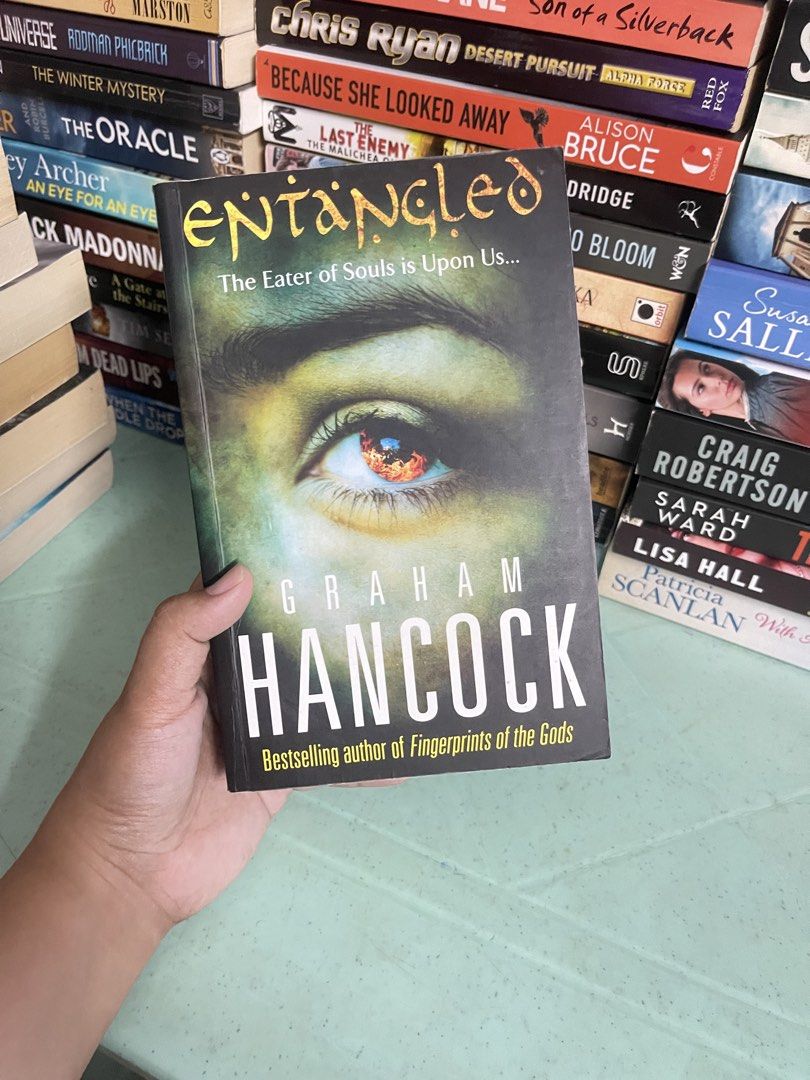 Entangled - Graham Hancock (Category: Storybooks) located in General Trias. Submitted by kwinay.28 (Listing ID 1470482162, Image 1). Description: Preloved book with very good condition US Paperback Supernatural Thriller / Paranormal Fiction Science Fiction / Speculative Fiction Mystery / Suspense.