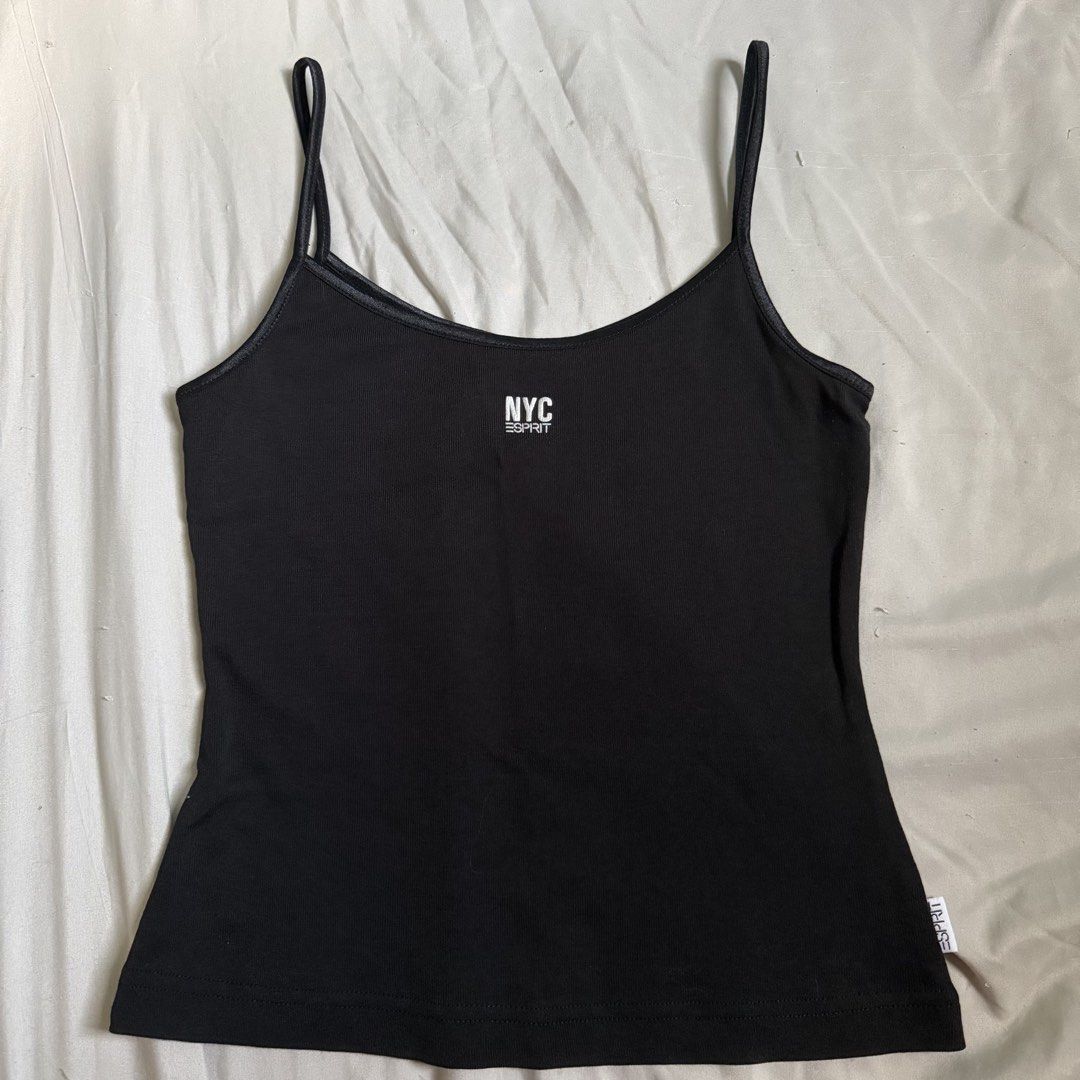 ESPRIT (Category: Sleeveless) located in Manila. Submitted by shefindshope (Listing ID 1470366475, Image 3). Description: Stretchy siya.