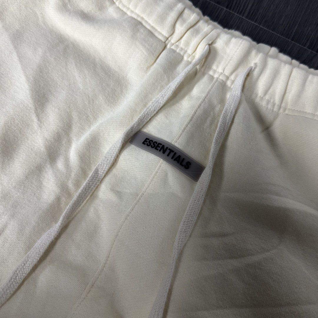 ESSENTIALLS CUFFED PANT (Category: Formal Shirts) located in San Jose del Monte. Submitted by xanthrift2.0 (Listing ID 1470455795, Image 2). Description: ESSENTIALS CUFFED PANT color rate: 9.7/10 waist: FREE SIZE lenght: 43 ₱999.