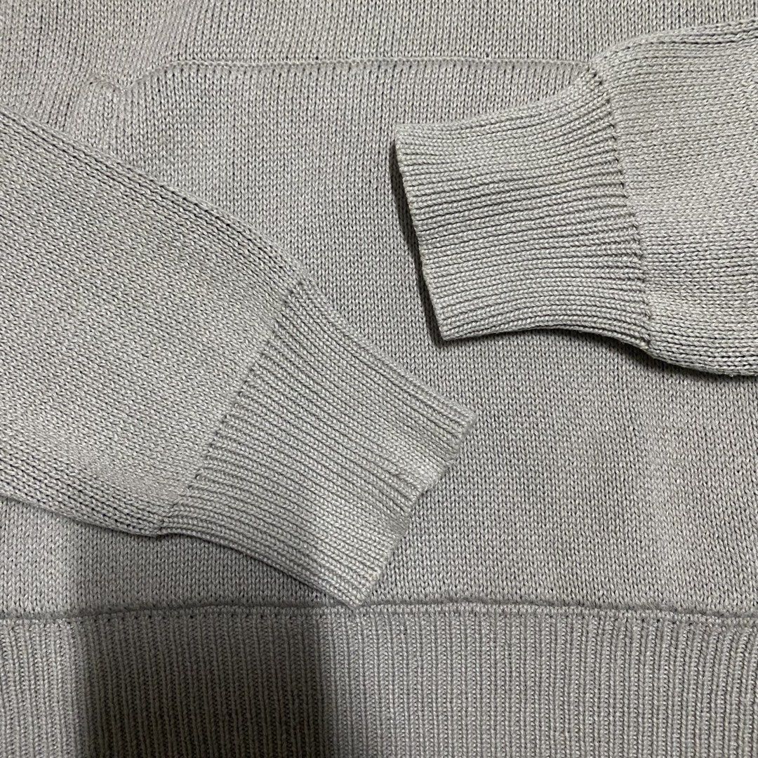 essentials knitted hoodie (Category: Coats, Jackets and Outerwear) located in Taguig. Submitted by xi_xxix1129 (Listing ID 1470434174, Image 3). Description: medium on tag oversized boxy 26x28” excellent used 1699php +sf no cod taguig location 📩📩📩.