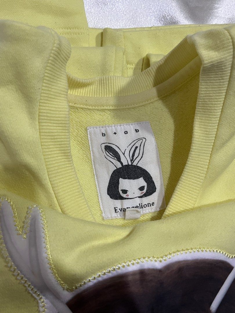 Evangelione (Category: Coats, Jackets and Outerwear) located in Manila. Submitted by jaztryingtosurvive (Listing ID 1470411217, Image 3). Description: .