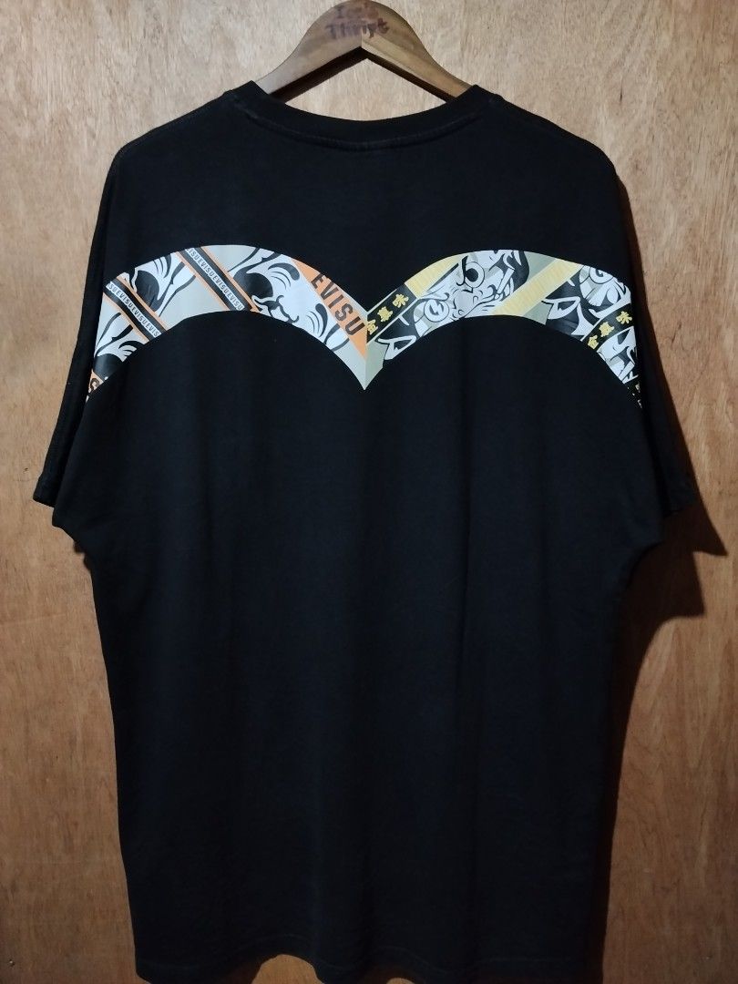 EVISU LOGO BACK DAICOCK TEE (Category: Activewear) located in Kalibo. Submitted by ionsthrift (Listing ID 1470536272, Image 3). Description: 📌Ugaliing mag basa palagi, pra iwas tanong o aberya. 📌Wag na mag offer kng hndi nman kayang panindigan or bibilhin. Dahil once na nag offer ka dpat sure ka. 📌Please, manage your expectation nlng, halos lahat po ng items ay galing ukay, denedeclare ko nman pag my issue, pro pasensya na pag meron akong di n
