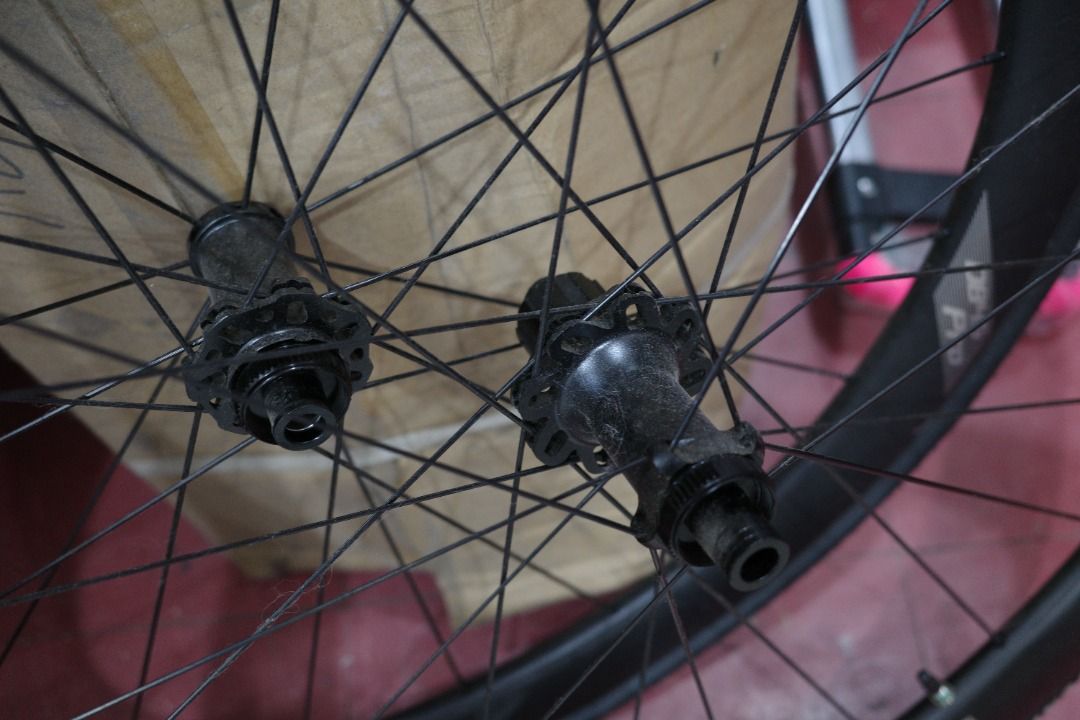 Exar DB45 Pro Carbon Wheels with Tires (Category: Bicycles) located in San Fernando. Submitted by ronbelleza (Listing ID 1470396330, Image 2). Description: Brand new galing sa display bike goodyear eagle f1 30mm tube tires installed bnew 45mm rim depth.