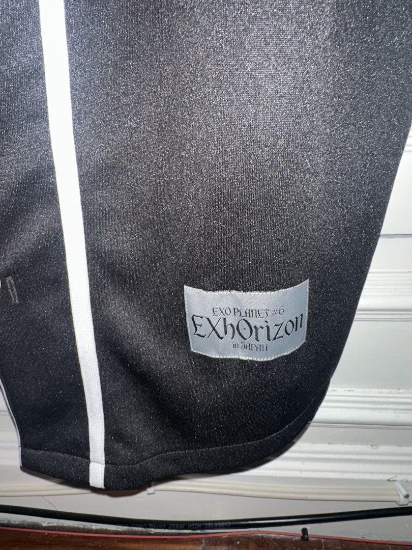 EXhOrizon Japan Baseball Jersey (Chanyeol) (Category: Activewear) located in Paranaque City. Submitted by saystokki (Listing ID 1470492024, Image 3). Description: Used once! Bought during a group order! I also have the random POB photocard that came with it (Kai) .