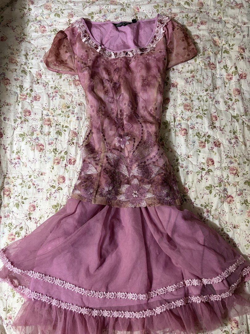 Fairy Whimsy Dress (Category: Dresses) located in Muntinlupa City. Submitted by herellas0504 (Listing ID 1470467626, Image 1). Description: medium no issue.