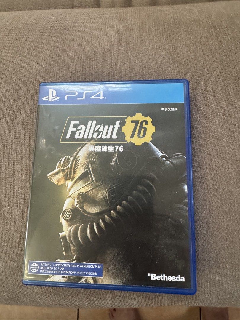 Fallout 76 PS4 Game (Chinese/English Edition) (Category: PlayStation) located in Makati City. Submitted by rcg98 (Listing ID 1470556764, Image 1). Description: - Game: Fallout 76 for PlayStation 4 - Region/Language: Chinese and English edition - Condition: Clean case and disc included, ready to play - Genre: Post-apocalyptic open world RPG by Bethesda - Important: Internet connection and PlayStation Plus required to play.