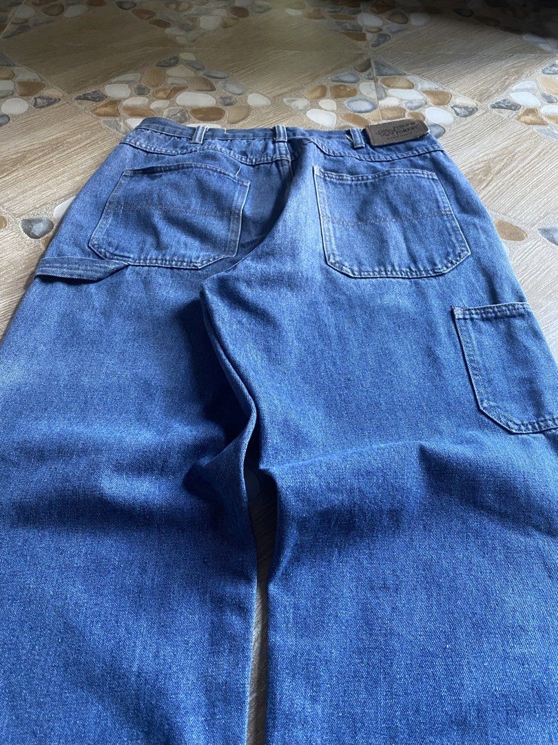 Field N Forest Rugged Apparel Denim Carpenter Jeans (Category: Jeans) located in Angeles City. Submitted by toyjunks (Listing ID 1470416807, Image 1). Description: Conditions: 9/10 Dimes: Width: 30-32 Length: 39.5 almost 40 Hem: 13.5 Leg hole: 9 price +sf .