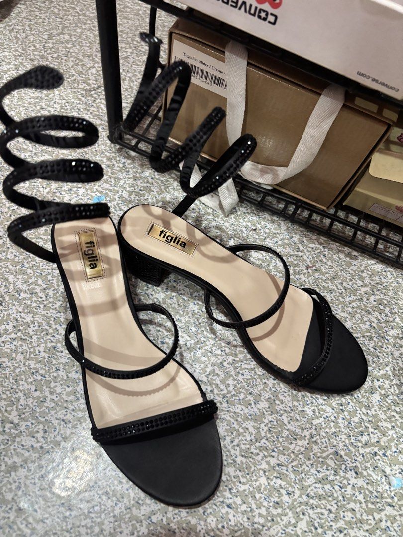 Figlia Lina Heel Sandals (Category: Heels) located in Teresa. Submitted by lovedbykels (Listing ID 1470351838, Image 2). Description: Used only once Size: 39/ 8W.
