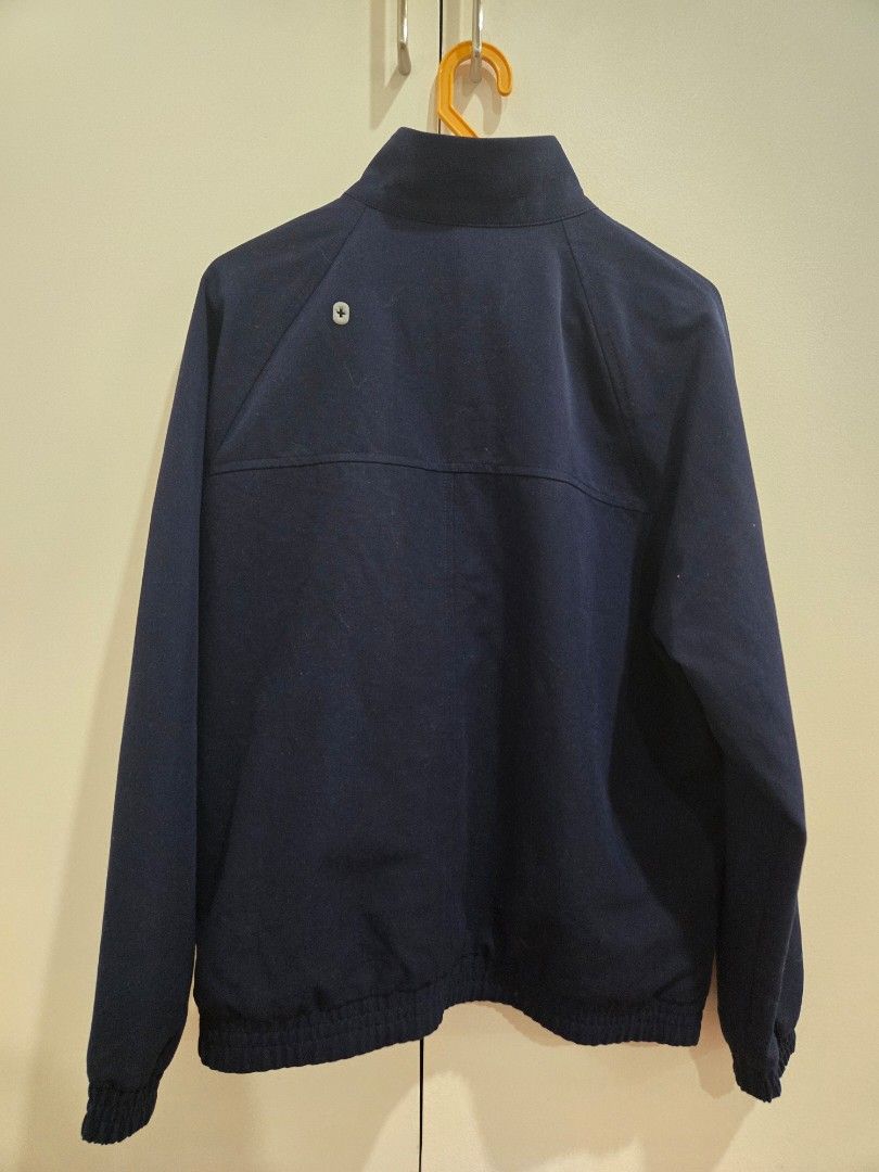 Figs Sydney Scrub Jacket (Category: Coats, Jackets and Outerwear) located in Muntinlupa City. Submitted by stefanigp (Listing ID 1470485353, Image 2). Description: RFS: Too big for me Size is small Color is navy blue.
