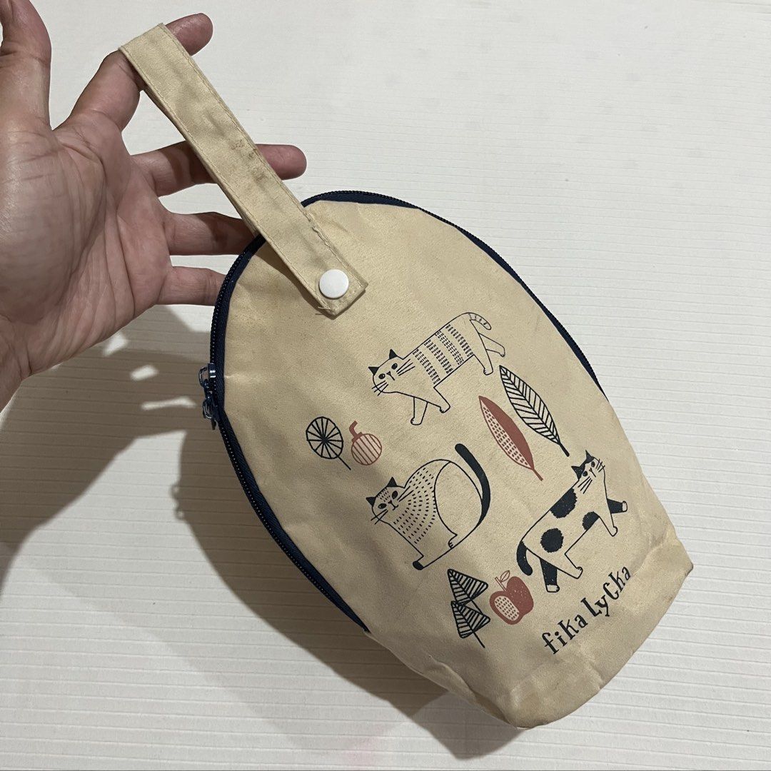 Fika Lycka Cat Pattern Lunch Bag Insulated Handbag (Category: Tote Bags) located in Mangaldan. Submitted by janzyvi (Listing ID 1470357366, Image 3). Description: .