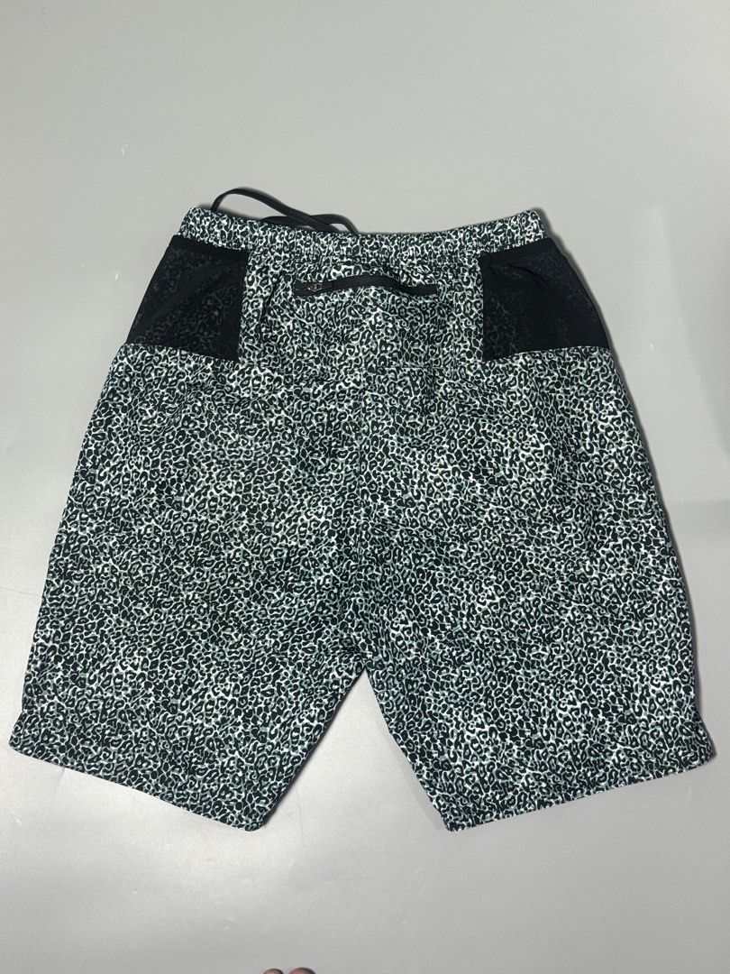 Find Out Japan Shorts (Category: Shorts) located in Las Pinas. Submitted by weryouat (Listing ID 1470455043, Image 2). Description: Find Out Shorts🚨🚨🚨 Polyester light Excellent Condition 27-34" waist 12"thigh 20"length 800 only MOP BPI/GCASH SHIP VIA J&T/Lalamove PAYMENTS FIRST POLICY LAS PINAS📍.